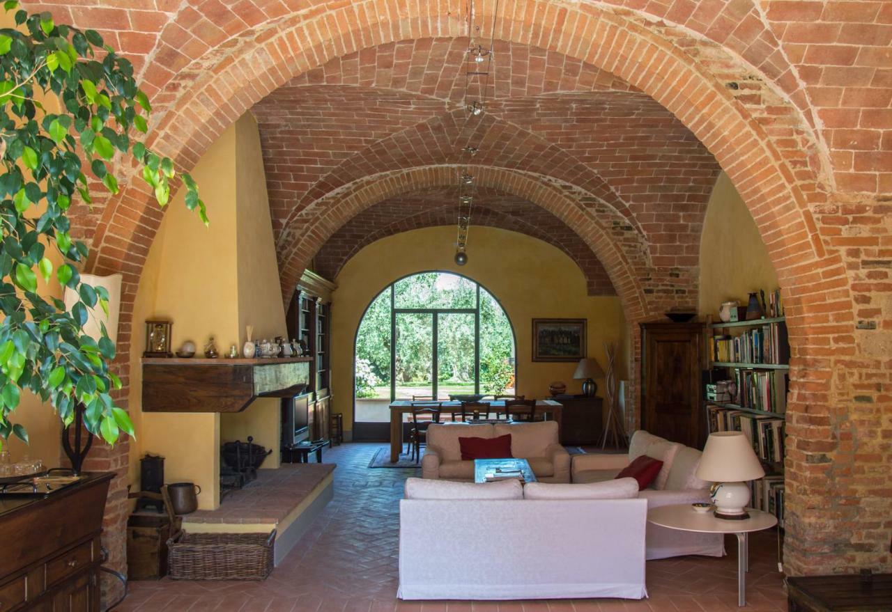 Agriturismo Podere La Casa Palaia Buitenkant foto