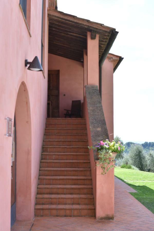 Agriturismo Podere La Casa Palaia Buitenkant foto