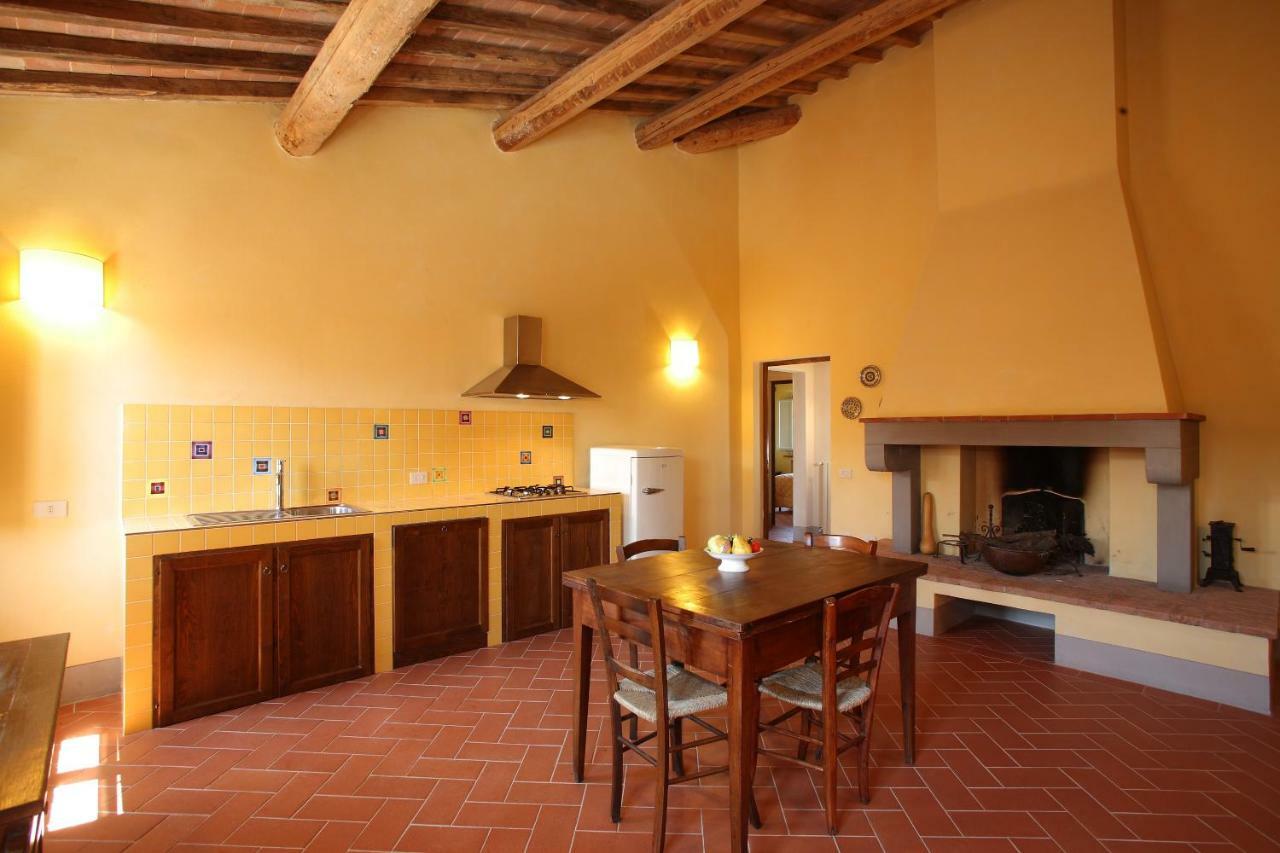 Agriturismo Podere La Casa Palaia Buitenkant foto