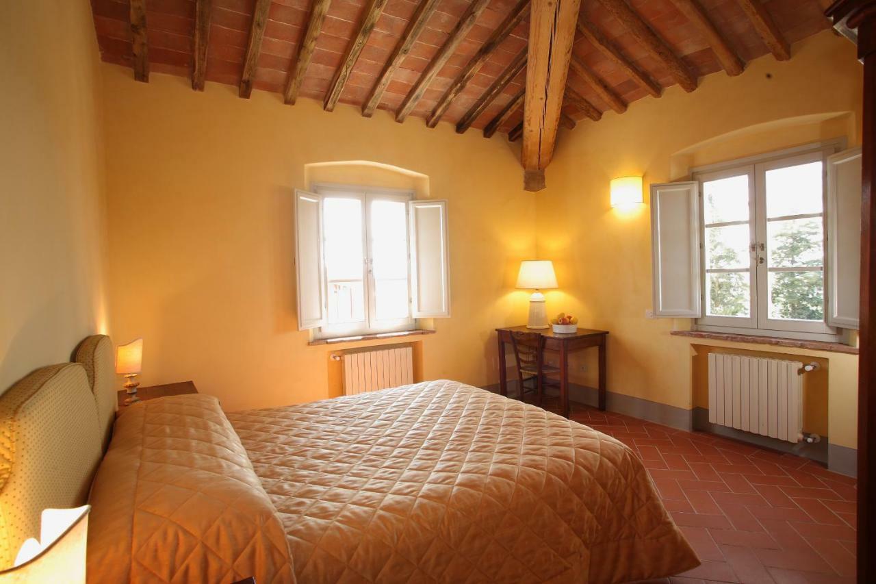 Agriturismo Podere La Casa Palaia Buitenkant foto