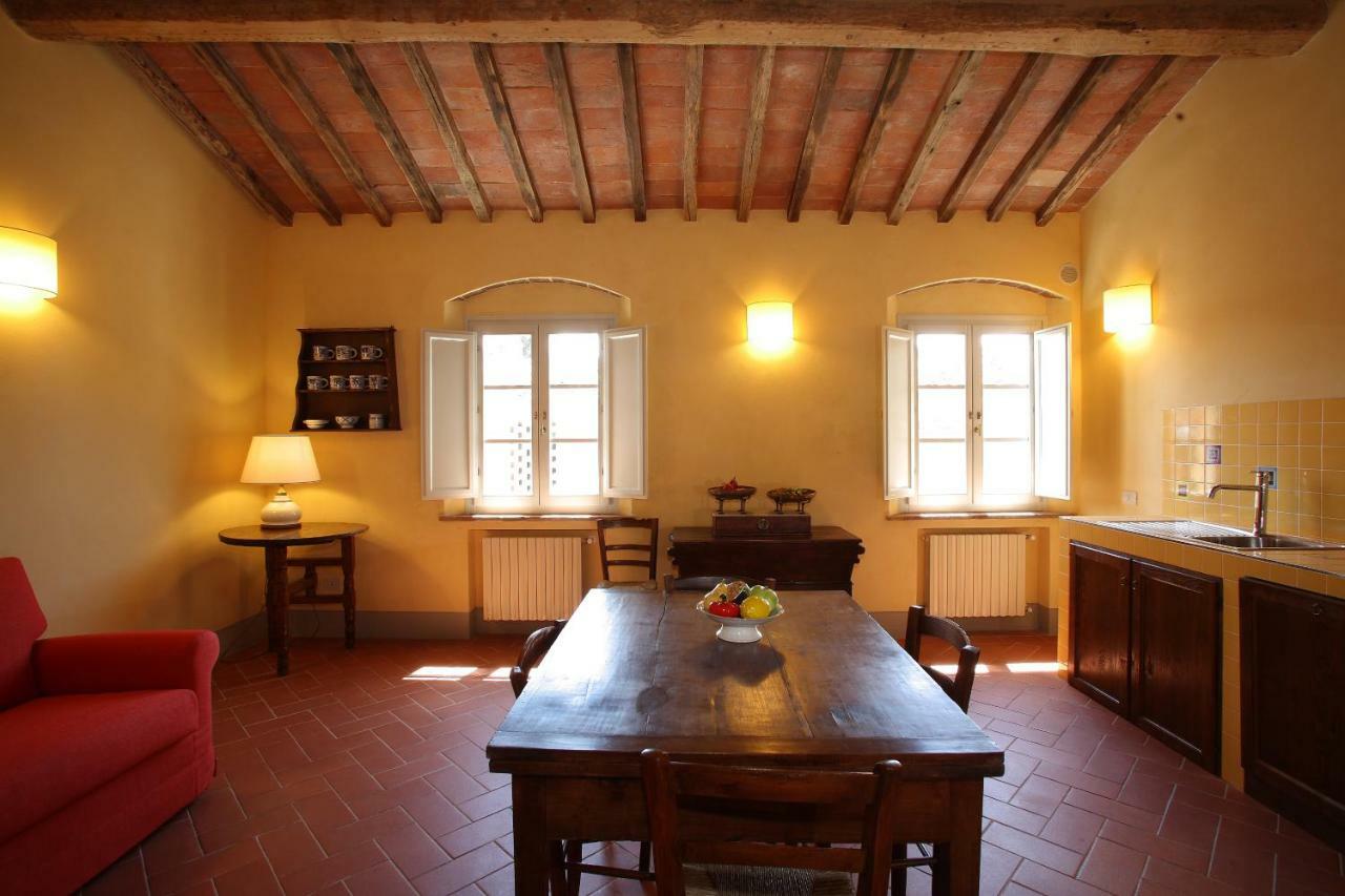 Agriturismo Podere La Casa Palaia Buitenkant foto