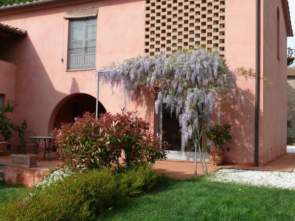 Agriturismo Podere La Casa Palaia Buitenkant foto