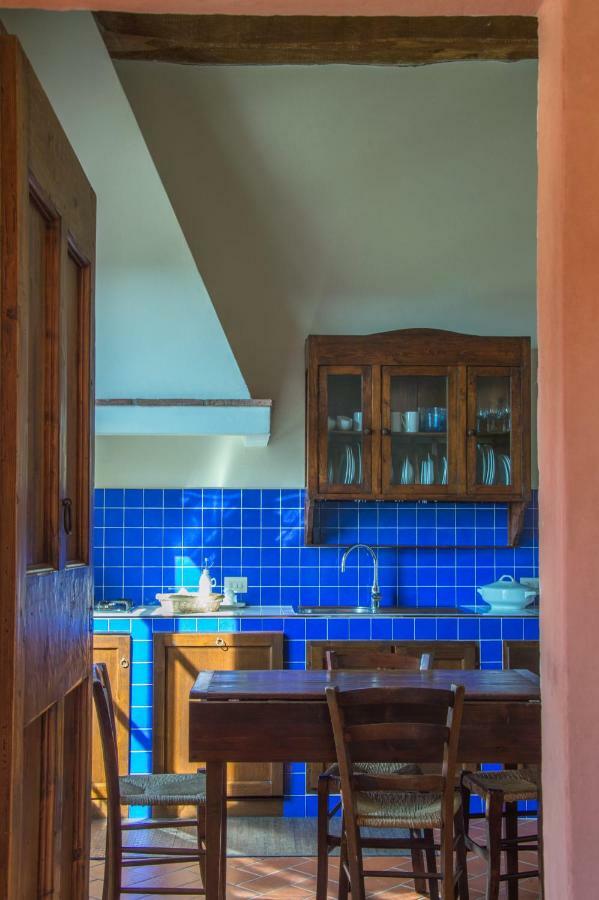 Agriturismo Podere La Casa Palaia Buitenkant foto